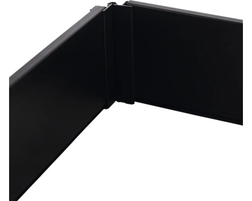 Detalii ale unui sistem de paturi supraînălțate negre cu conexiune de colț