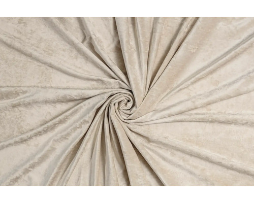 Prim-plan cu material de catifea bej cu pliuri