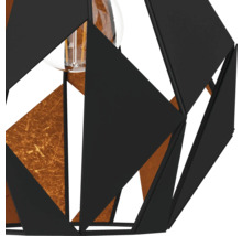 Imagine detaliată a unei lămpi suspendate cu design geometric