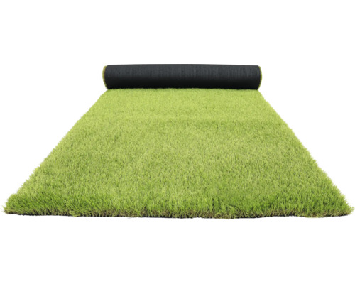 Rulou de gazon artificial derulată