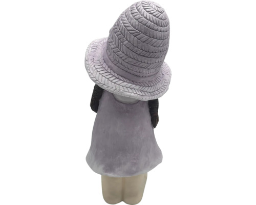 Decor de grădină: figurină fetiță cu pălărie, vedere din spate