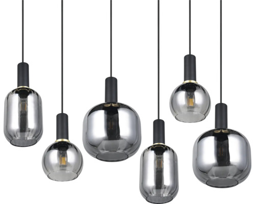 Mai multe corpuri de iluminat suspendate cu abajururi din sticlă și forme diferite