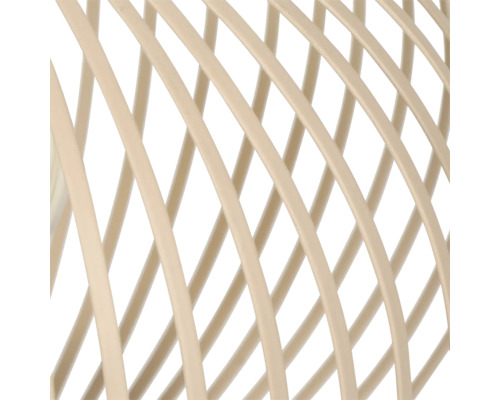 Imagine detaliată cu abajurul împletit al unei lămpi