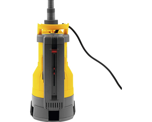 Pompă submersibilă pentru utilizare în grădină și în casă.