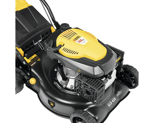 Mașină de tuns iarba pe benzină