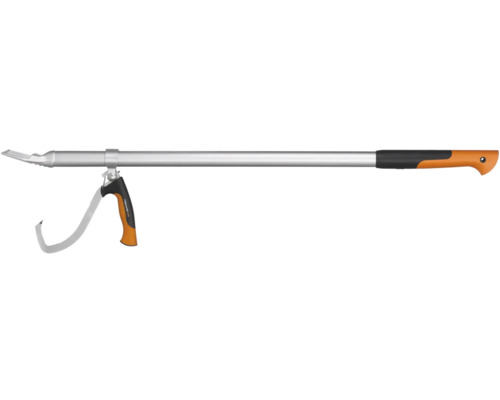 Foarfecă de pomi Fiskars cu mâner telescopic pentru lucrări de grădinărit