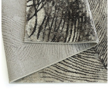 Covor gri cu model abstract