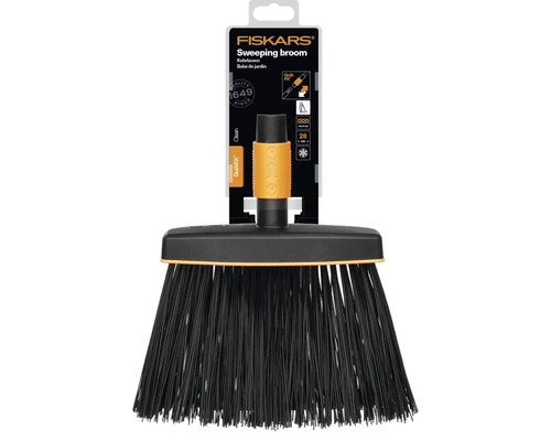 Mătură pentru măturat Fiskars cu sistem QuikFit pentru exterior