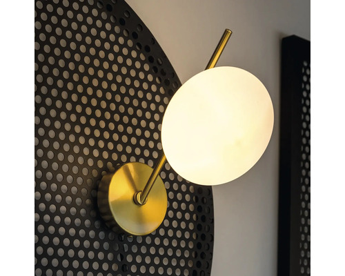 Lumină de perete cu lampă rotundă și fundal perforat