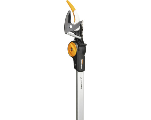 Fiskars PowerGear X Foarfece de grădinărit UPX82 cu mâner telescopic