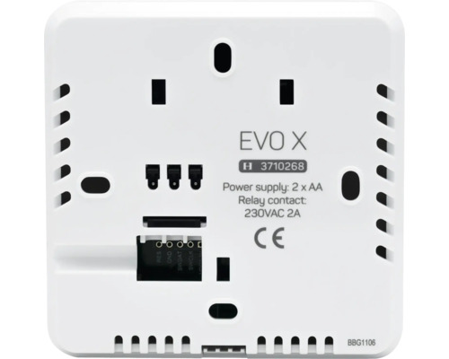 Partea din spate a unui dispozitiv Evo X alb cu marcaj CE