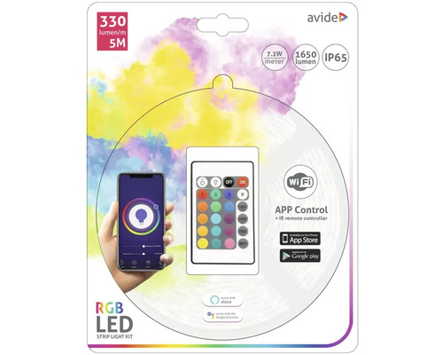 Logo Avide. Ambalaj kit bandă luminoasă cu LED RGB cu o lungime de 5 metri, 330 lumeni pe metru, 7,2 wați pe metru, 1650 lumeni și grad de protecție IP65. Include controlul aplicației, telecomandă IR, control vocal cu Alexa și Google Assistant.