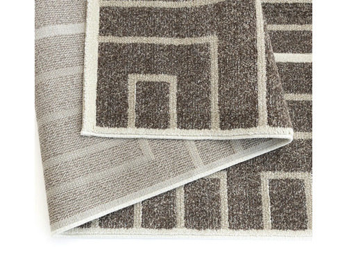 Covor cu model geometric