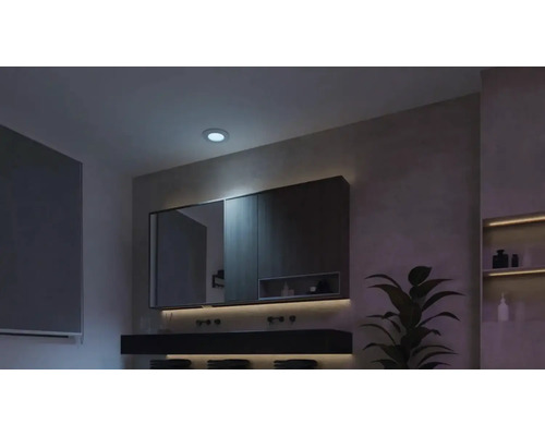 Spot LED încastrat Philips Hue 8,3W 1000 lumeni IP44, lumină RGBW, Ø90 mm, alb