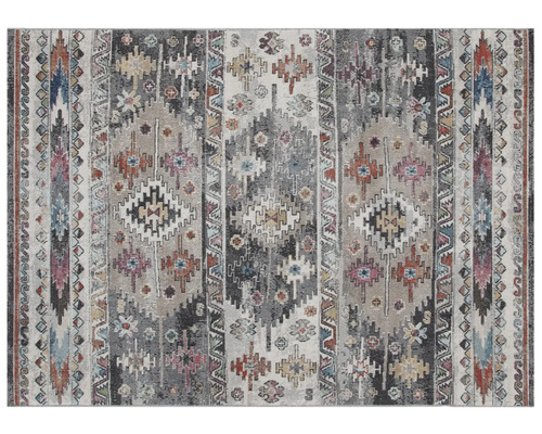 Covor cu model cu motive etnice