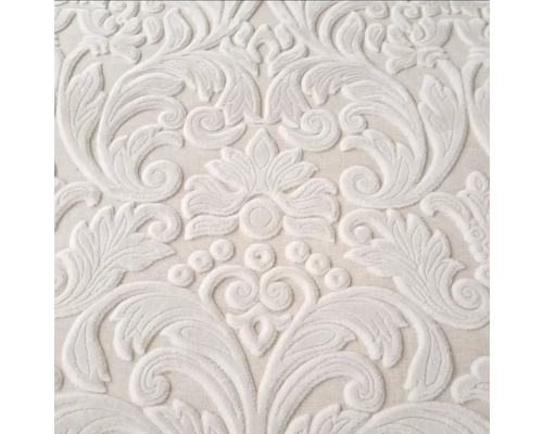 Prim-plan cu un covor cu motiv floral