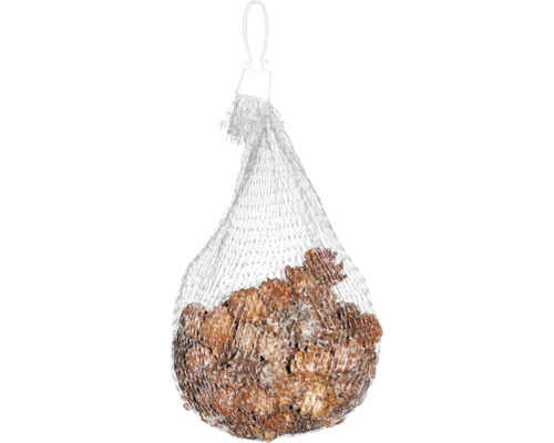 Conuri într-o plasă