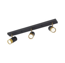Lumină de plafon cu trei spoturi pentru iluminarea camerei