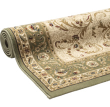 Covor rulat cu model floral