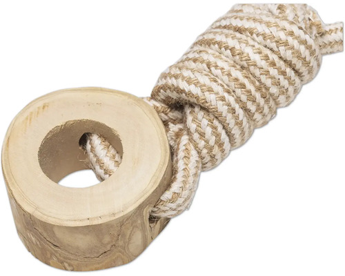 Inel din lemn cu sfoară