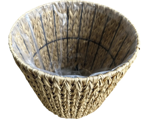 Coș de plante din material împletit cu inserție din plastic