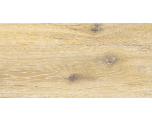 Suprafață din lemn cu granulație