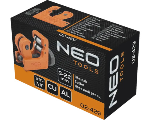 Tăietor de țevi marca Neo Tools în ambalajul produsului