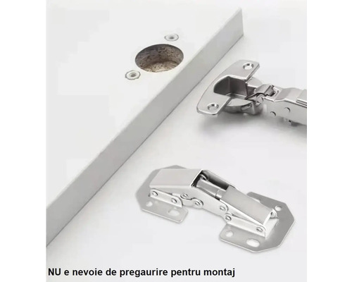 Două balamale metalice pentru mobilă lângă o scândură de lemn cu o gaură