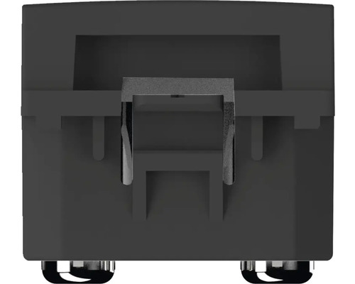 Prim-plan al unui întrerupător cu clemă metalică