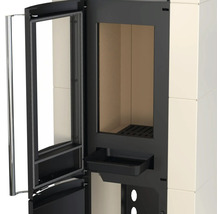 Șemineu cu fereastră de sticlă deschisă și sertar pentru cenușă