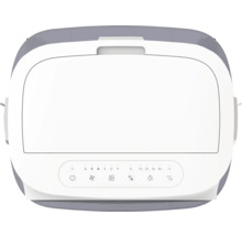 Umidificator cu panou de control pentru reglarea funcțiilor, cum ar fi temporizatorul și viteza ventilatorului