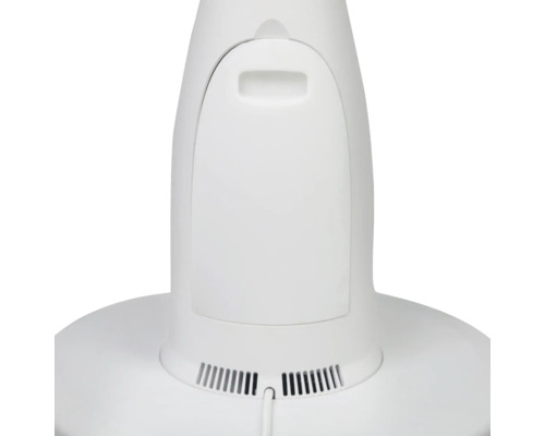 Detalii ale unei lămpi de podea albe cu fante de ventilație
