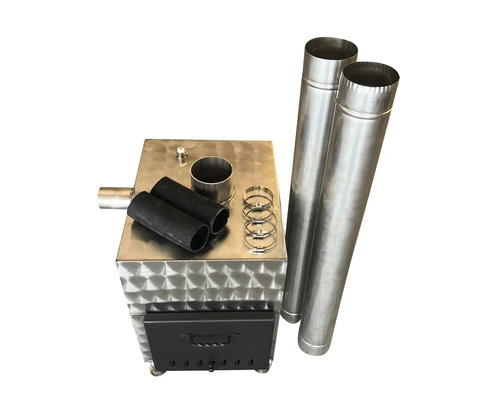 Sobă pe lemne cu țevi, racorduri de furtun și cleme de țeavă