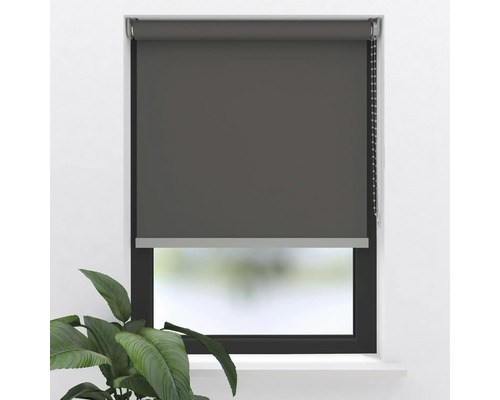 Rulou gri pe fereastră cu acționare cu lanț