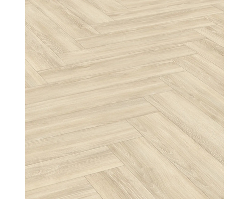 Pardoseală laminată deschisă la culoare, montată în model herringbone