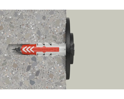 Diblu Fischer montat într-un perete de beton