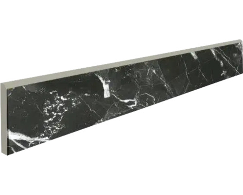 Plintă cu aspect de marmură