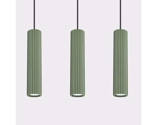 Trei lămpi suspendate tubulare verzi cu suprafață canelată