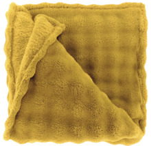 Pătură plușată pătrată, împăturită