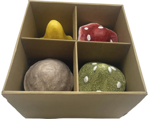 Set de patru ciuperci decorative din ceramică