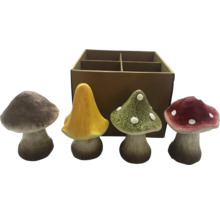 Ciuperci decorative pentru grădină, set de patru bucăți