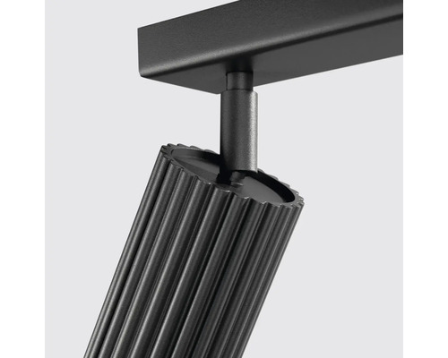 Lumină de tavan cu abajur canelat