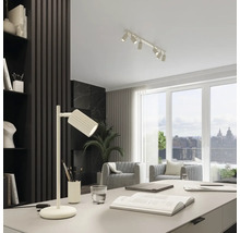 Birou luminos cu birou, lampă și locuri de ședere