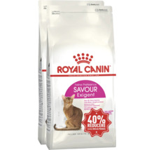 Două pachete de hrană pentru pisici Royal Canin Savour Exigent
