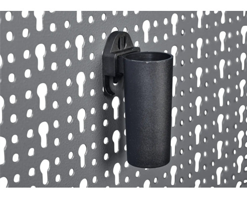 Suport pentru scule pe un panou perforat pentru depozitarea sculelor