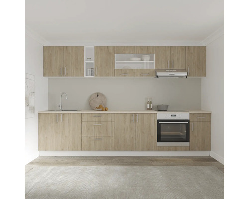 Linie de bucătărie cu chiuvetă, plită și cuptor