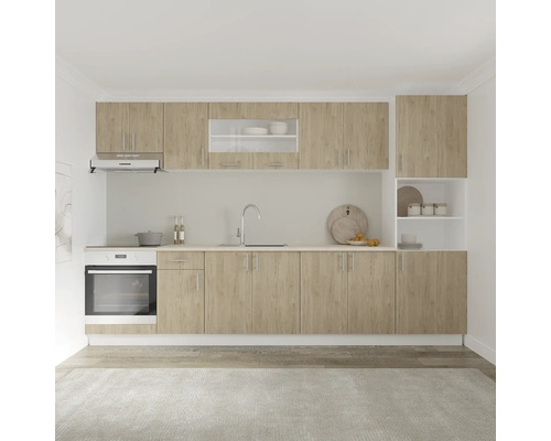 Bucătărie completă cu corpuri superioare și inferioare, chiuvetă, hotă și aragaz