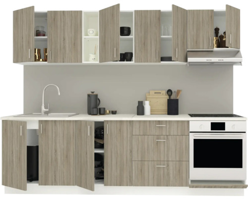 Mobilier de bucătărie cu dulapuri superioare și inferioare, chiuvetă, robinet și aragaz