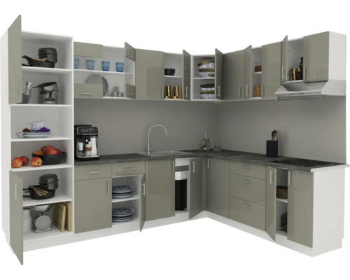 Bucătărie modernă cu dulapuri suspendate, chiuvetă, blat și rafturi pentru depozitarea ustensilelor de bucătărie