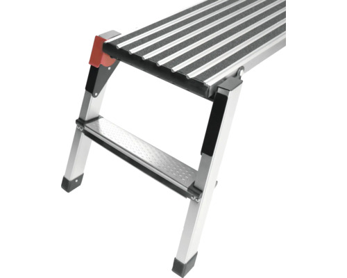 Trepte din aluminiu cu suprafață anti-alunecare